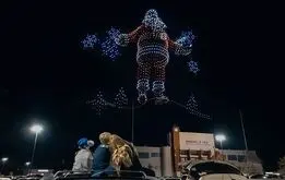 رکوردشکنی گینس با رقص نور ۵۰۰۰ پهپاد در آسمان