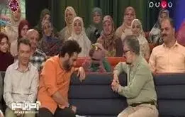 ببینید| شوخی جناب خان با محمد صادقی / ویدئو

