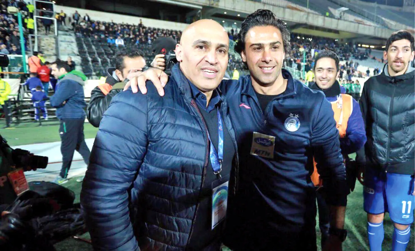 اتحاد فرهاد و علی منصور علیه یحیی و سرخ ها