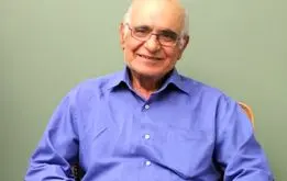 هوشنگ مرادی کرمانی جراحی شد