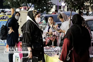 زنان دستفروش