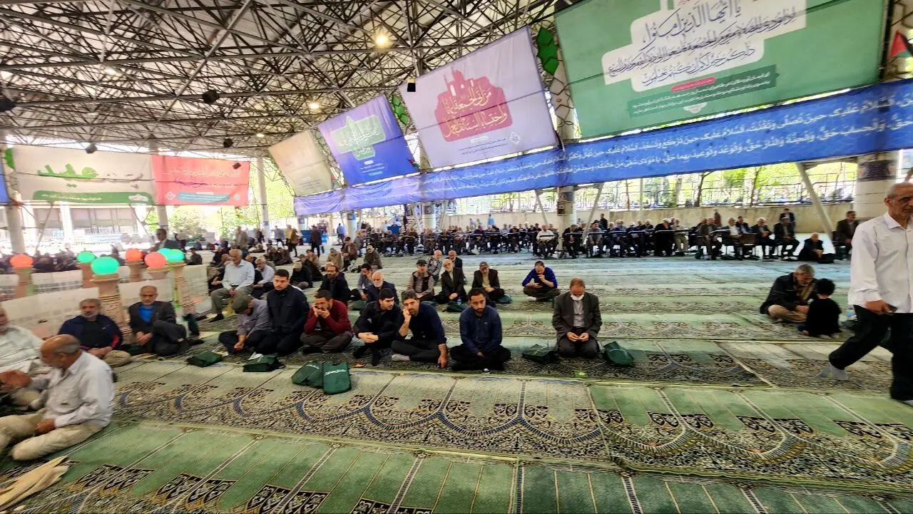واکنش جنجالی کیهان به خلوتی نماز جمعه به امامت کاظم صدیقی