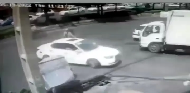 سرقت گوشی تلفن در کسری از ثانیه!