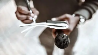 گزارش شوکه کننده از دستمزد خبرنگاران