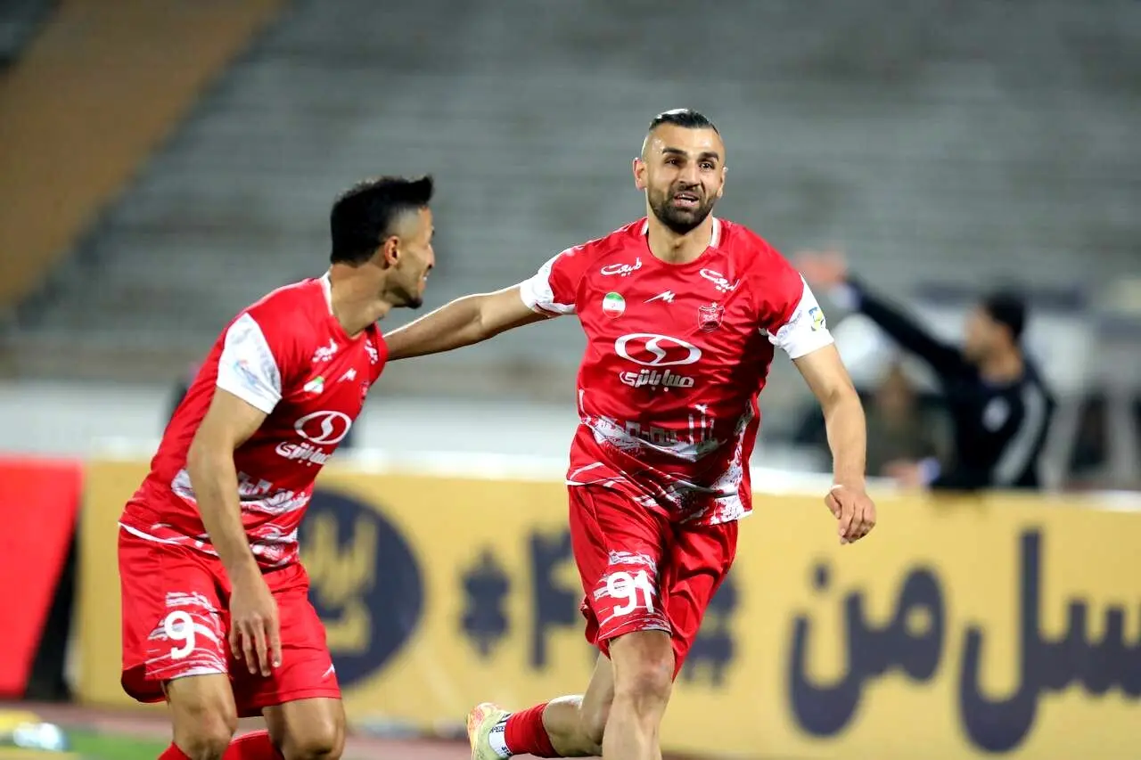 پرسپولیس به دنبال کنار گذاشتنِ سردار دورسون