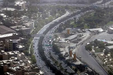  گرد و غبار شدید تهران را تیره کرد