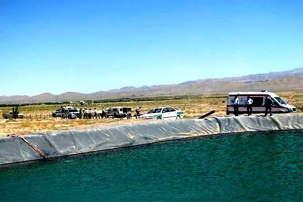نجات کودک ۵ ساله از مرگ در تیران