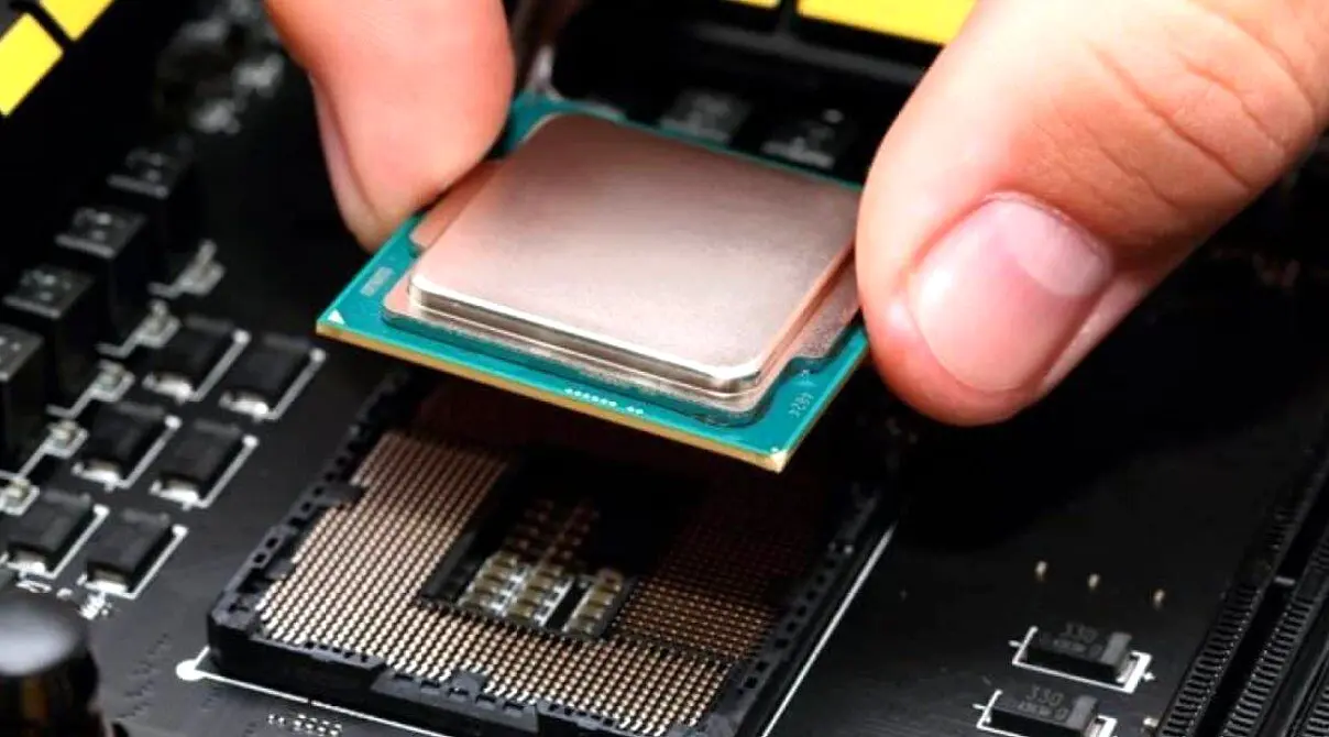 نکات  مهم در هنگام خرید CPU و تاثیر آن بر عملکرد 