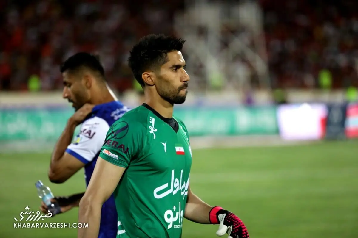 دروازه‌بان استقلال رفتنی شد؟