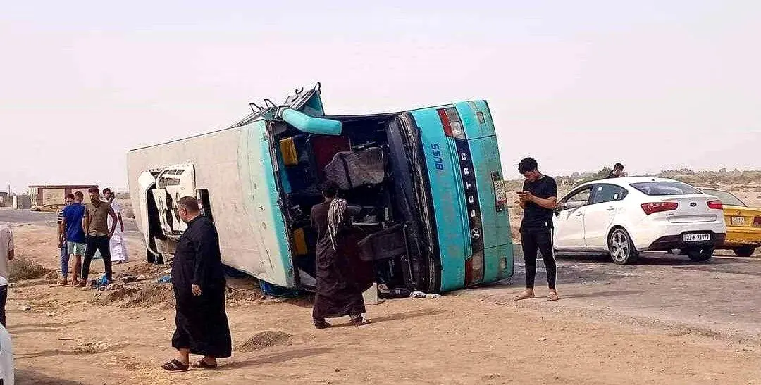واژگونی اتوبوس زائران ایرانی در عراق/ آمار مصدومان و کشته ها اعلام شد