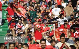 حمله هواداران پرسپولیس به درویش