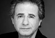 عارف در گذشت