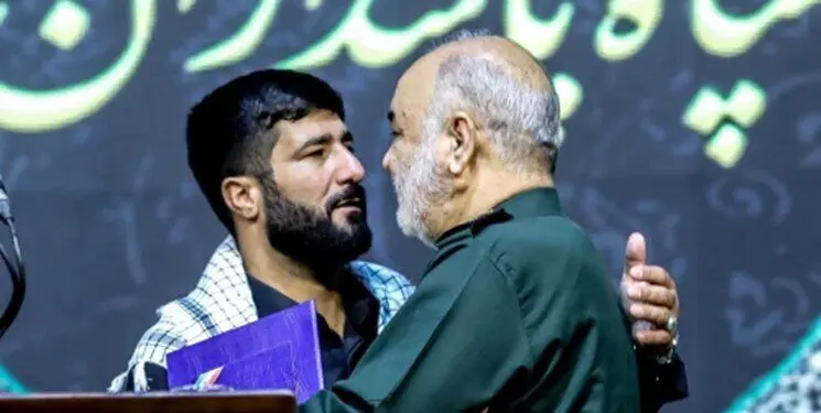 فردی که تروریست شاهچراغ را خلع سلاح کرد، سپاهی شد |دستور استخدام صادر شد