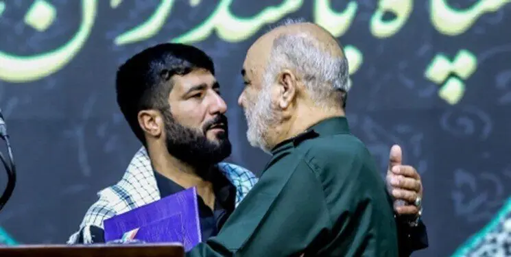 فردی که تروریست شاهچراغ را خلع سلاح کرد، سپاهی شد |دستور استخدام صادر شد
