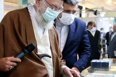 رهبر انقلاب در نمایشگاه کتاب