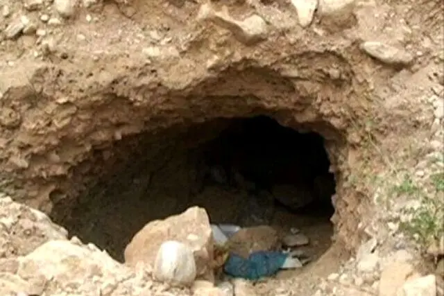 حفر تونل 150 متری برای یافتن گنج دروه های ساسانی در دزفول + عکس