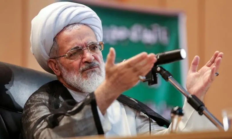 پاسخ آیتالله بیات زنجانی به پرسشی دربارهی حکم «محاربه»