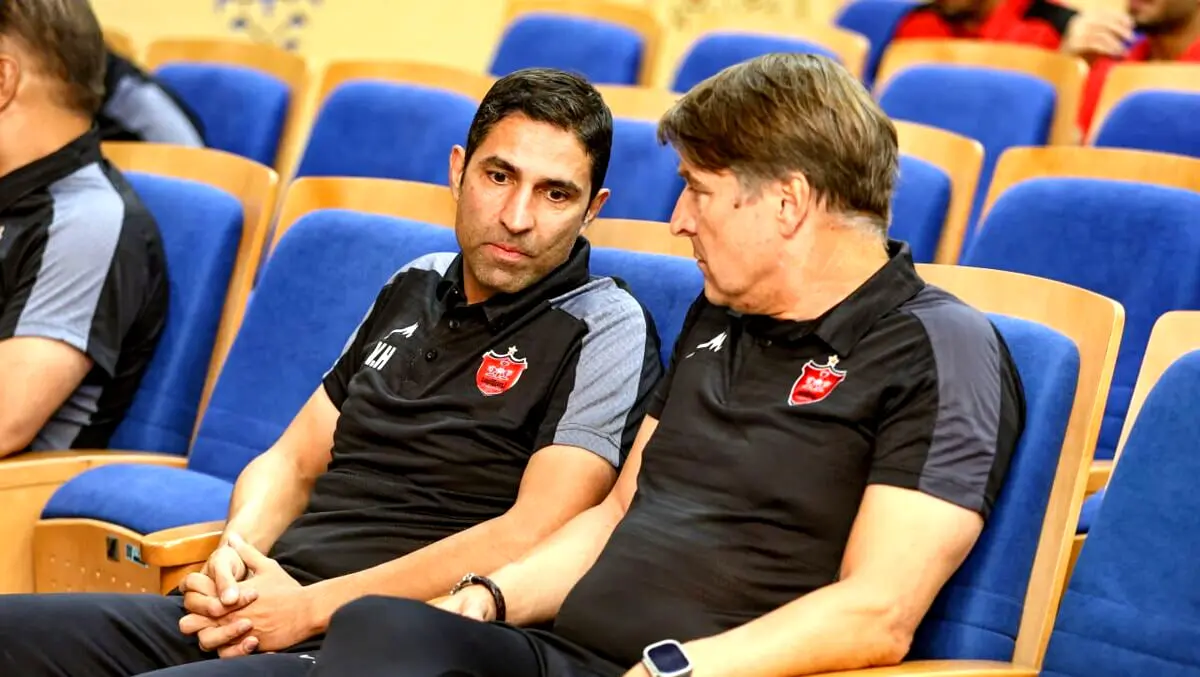 استقلالی‌ها مربی پرسپولیس را سوژه کردند