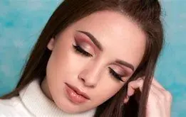 متولد کدوم ماه فوق العاده خوشگل و جذاب هستند؟

