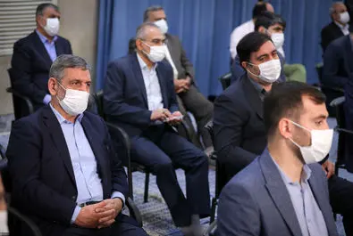 چهره های مشهور سیاسی در بیت رهبری