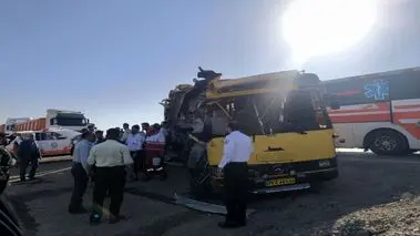تصادف مرگبار اتوبوس دانشجویان در جاده سمنان