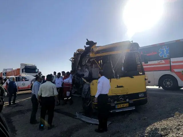 تصادف مرگبار اتوبوس دانشجویان در جاده سمنان