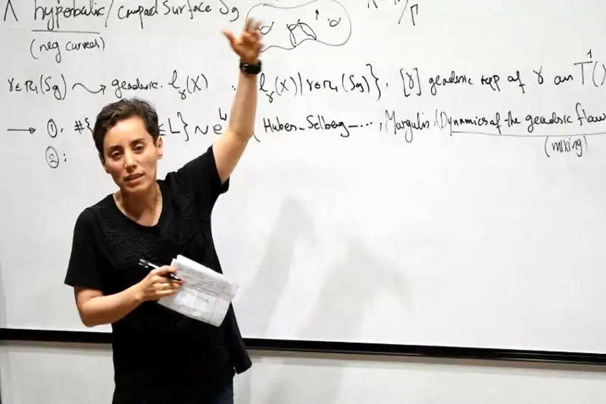 ببینید / عکس مریم میرزا خانی ۳۰ سال پیش در روزنامه‌های ایران