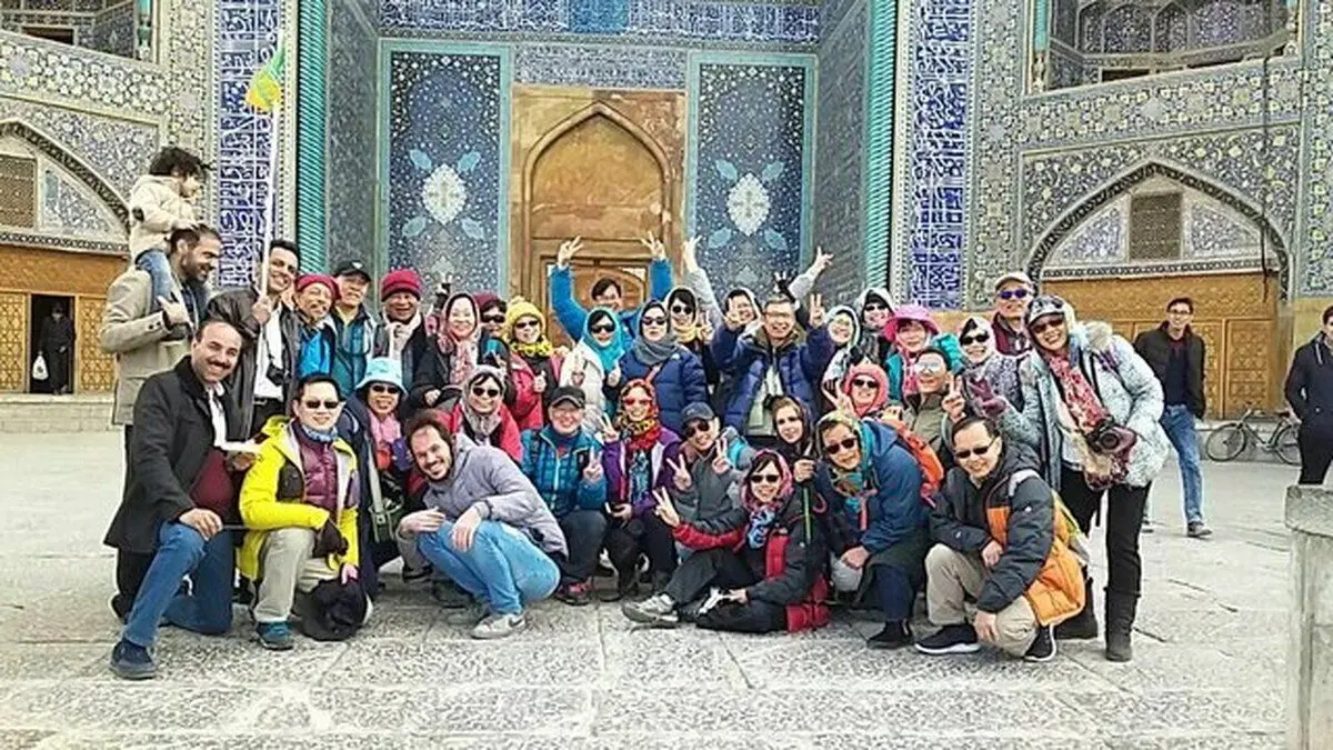 نیمی از مردم دنیا بدون ویزا می‌توانند به ایران سفر کنند