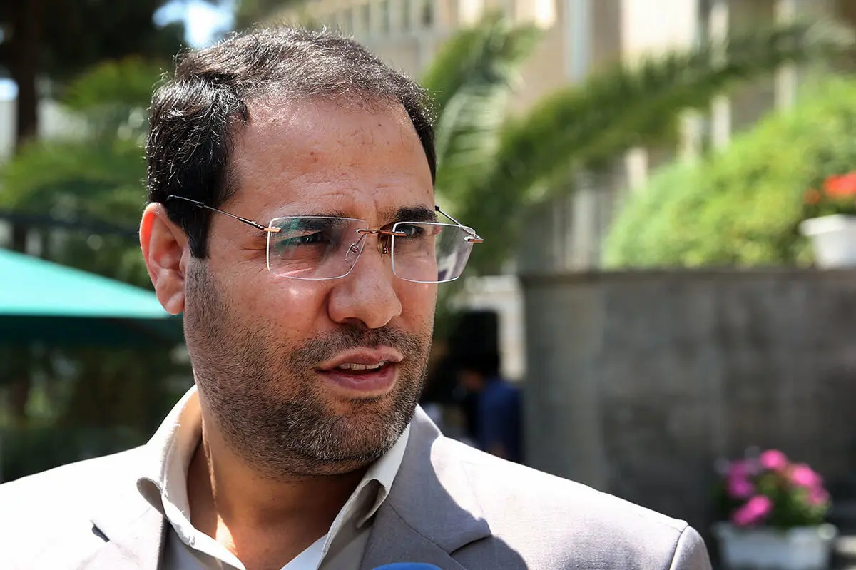 پرداخت معوقاتِ معلمان تا ده روز دیگر ;وزیر آموزش‌وپرورش خبر داد/