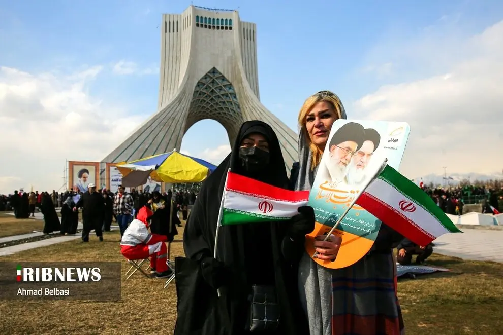 فارس : ۲۱ میلیون نفر در راهپیمایی ۲۲ بهمن شرکت کردند