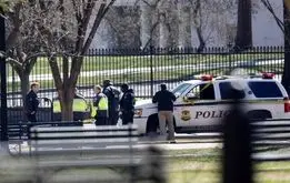 تیراندازی در نزدیکی کاخ سفید/ درگیری سرویس مخفی با یک عامل انتحاری