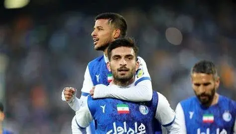 هافبک استقلال بازی با نساجی را از دست داد