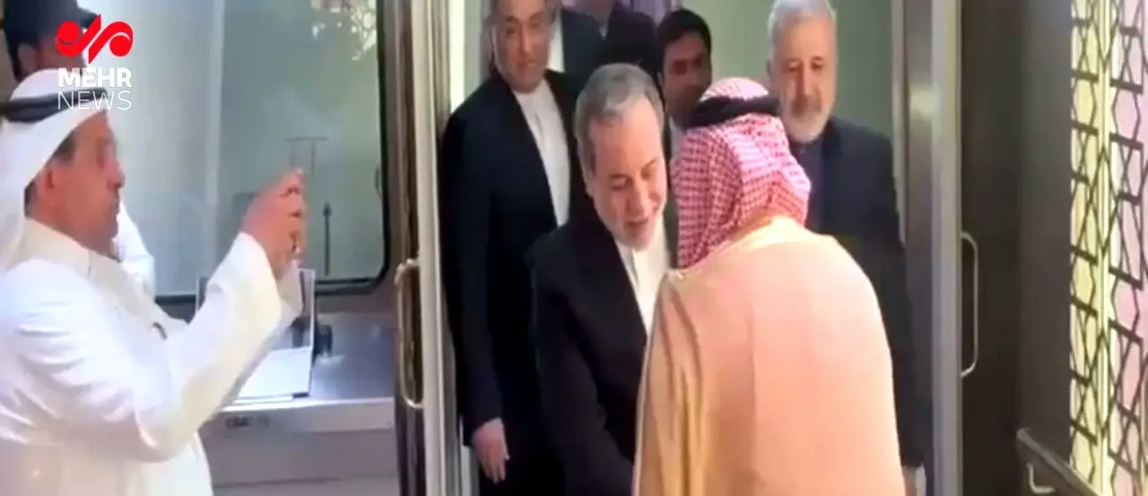 استقبال جالب از سید عباس عراقچی در عربستان | ویدئو

