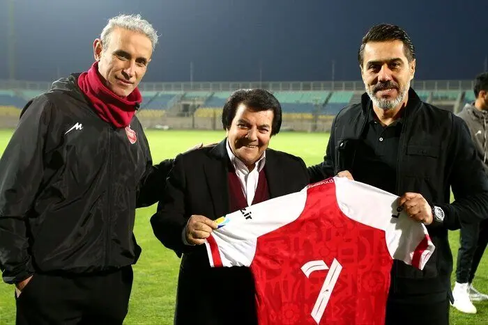 عباس قادری شبانه به تمرین پرسپولیس رفت | عکس