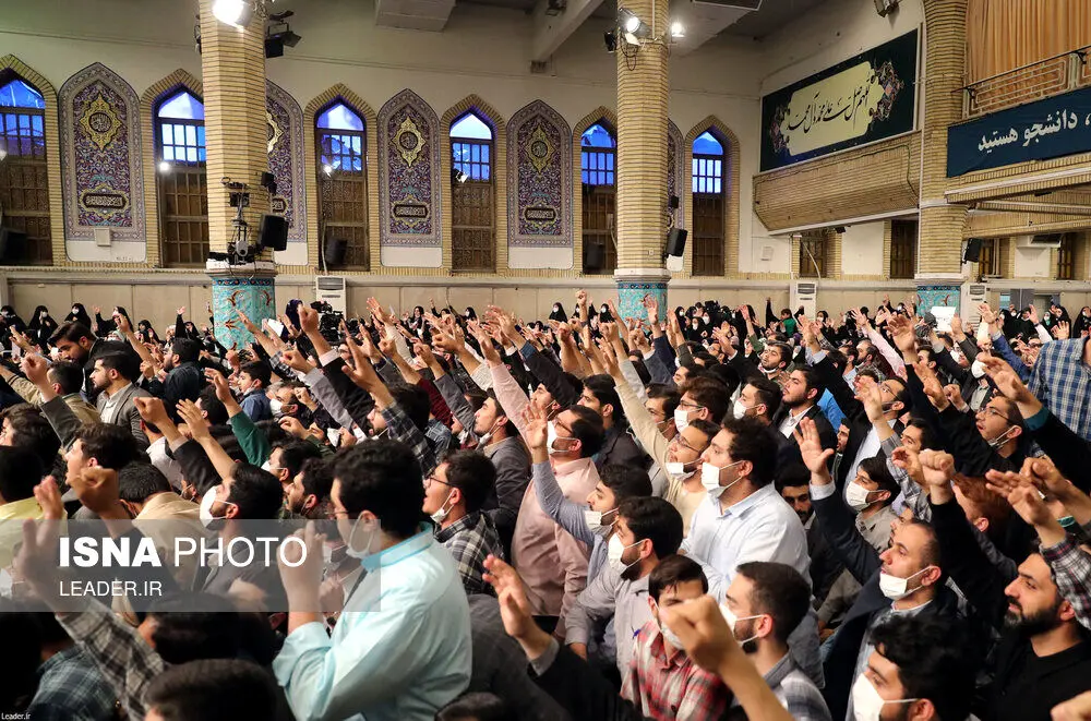 حاشیه جنجالی جلسه دانشجویان با رهبر انقلاب + فیلم