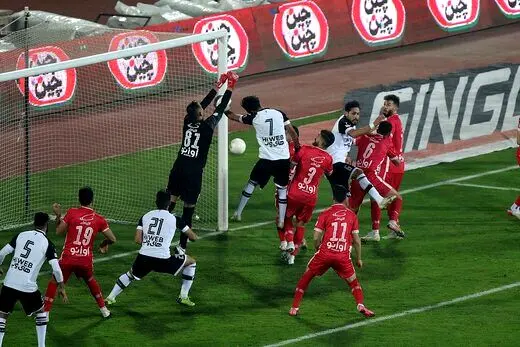 ماجرای گل دوم هوادار و اعتراف بازیکن به گلزنی با دست به پرسپولیس