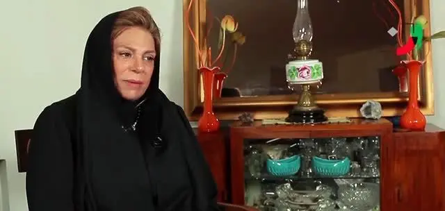 استایل کریسمسی و شیک گوهر خیراندیش در خارج از کشور | ماجرای سوءقصد به جان گوهر خیراندیش چه بود؟