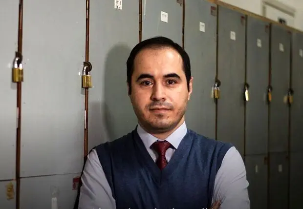 حسین رونقی آزاد شد