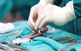 جراح زیبایی قلابی تحت تعقیب پلیس +عکس