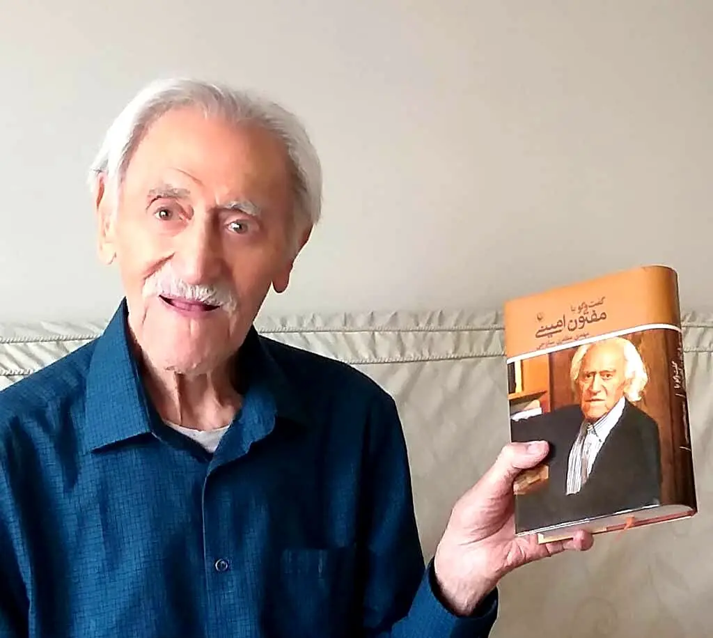 «مفتون امینی» درگذشت
