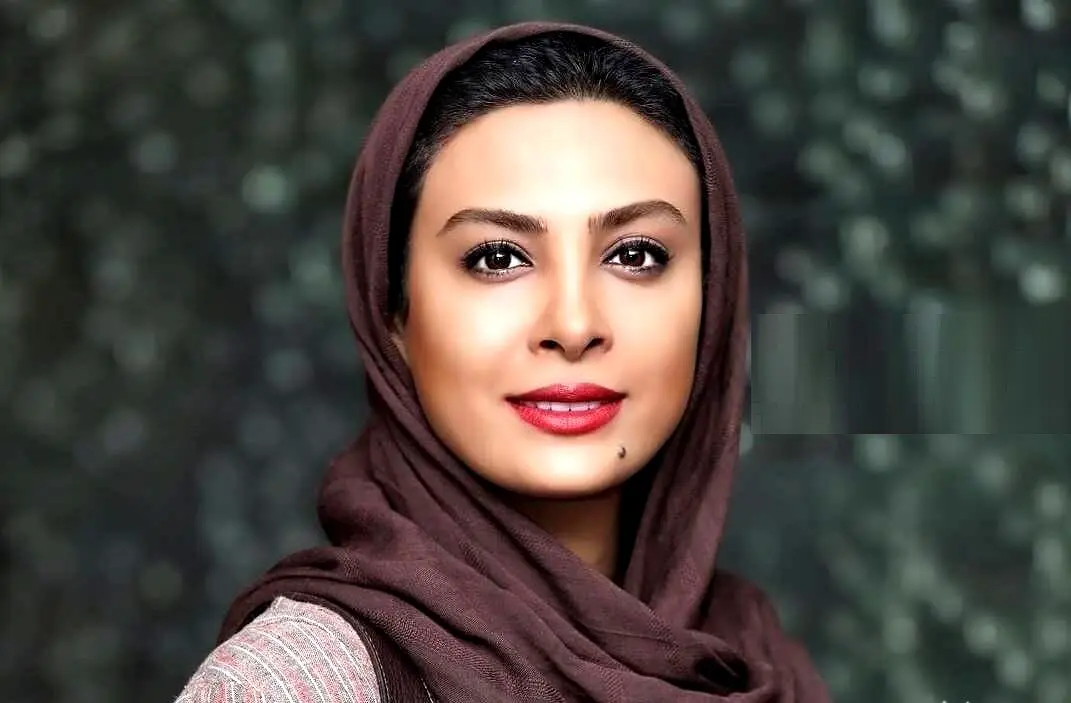 درگیری عجیب حدیثه تهرانی برای دربی + عکس
