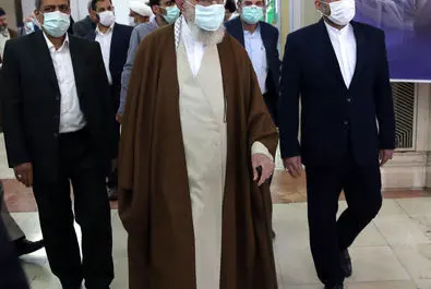 رهبر انقلاب در نمایشگاه کتاب