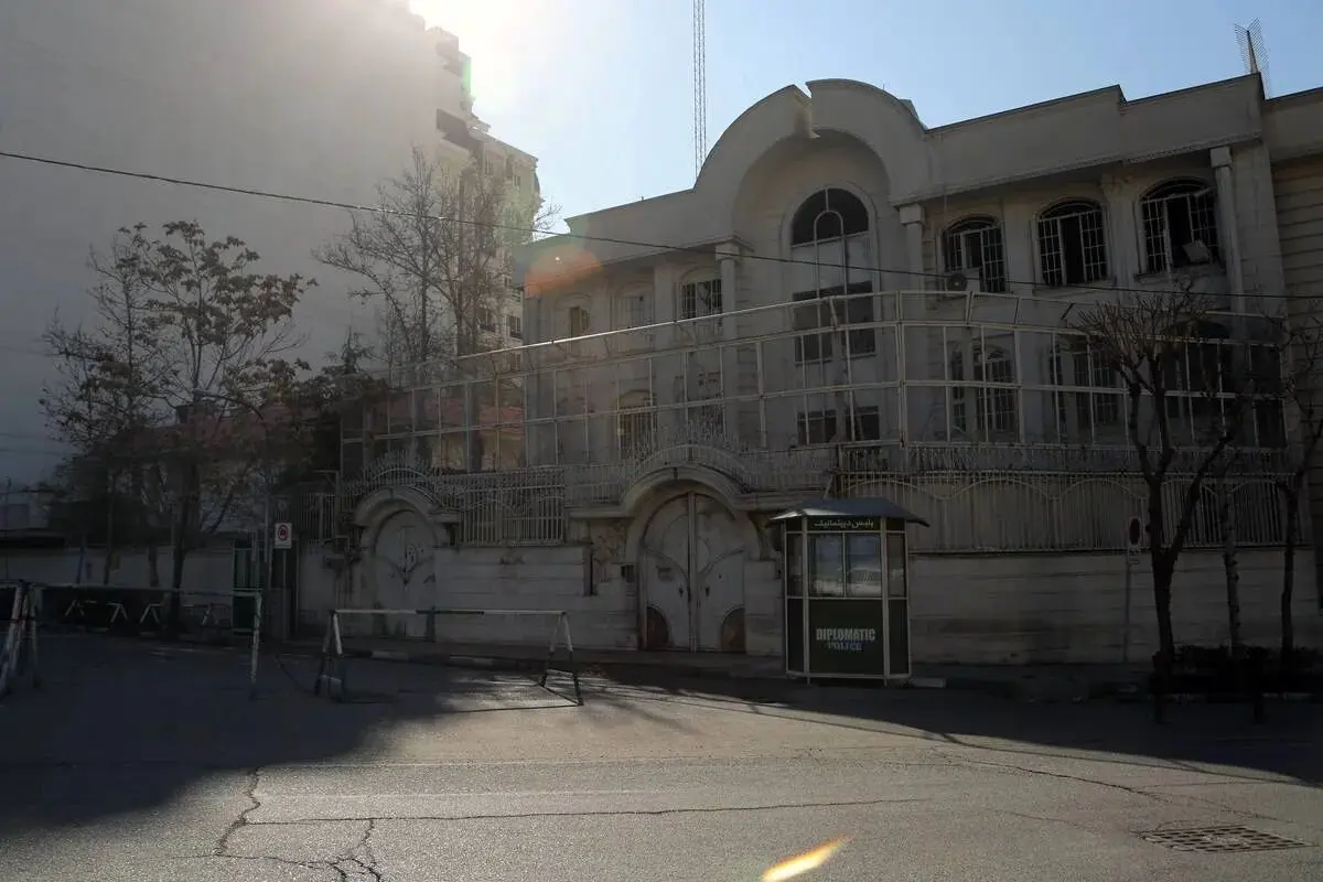 درهای سفارت ایران در ریاض بعد از هفت‌سال گشوده شد