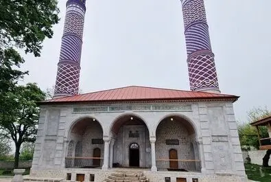 عکس‌های جنجالی از همسر و دختران علی‌اف
