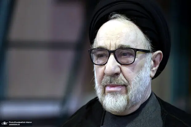 درخواست محاکمه و مجازات خاتمی / کیهان و ارگان سپاه مطرح کردند