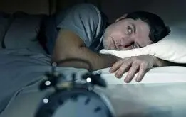 این مرد ۲ سال نخوابیده!