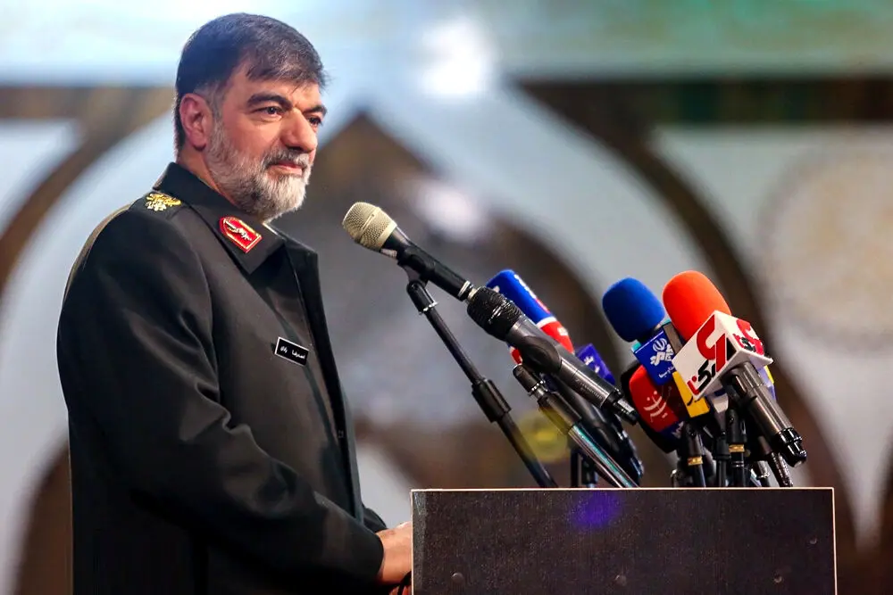 سردار رادان: کسی به ماموری تعرض کند کمترین کار گذشتن از جنازه‌اش است