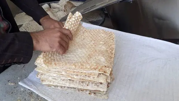 نان در مشهد گران شد، شهرهای دیگر هم منتظر گرانی نان باشند
