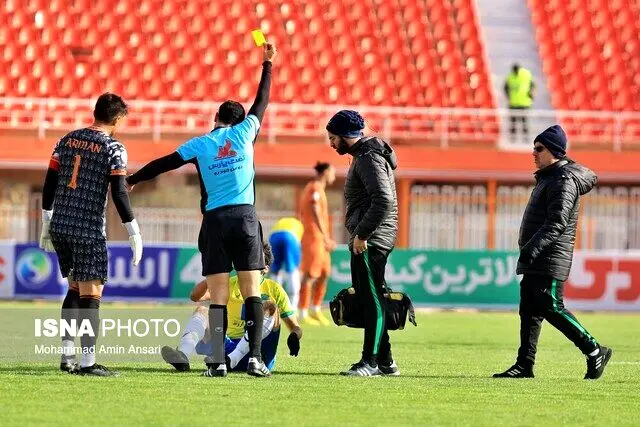 داوران جنجالی پرسپولیس و استقلال در هفته بیستم لیگ برتر مشخص شدند