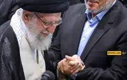 تصویر یکی از رهبران ترورشده حماس در کنار رهبر انقلاب

